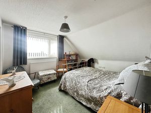 Bedroom- click for photo gallery